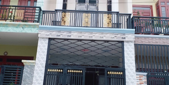 Bán nhà 1 lầu 1 trệt, 69m, sổ riêng, 3 ph ngủ , đường nhựa 12m