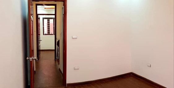 Bán tuyệt phẩm nhà đẹp khu vực Ô chợ dừa, Đống Đa, ô tô đỗ cửa.