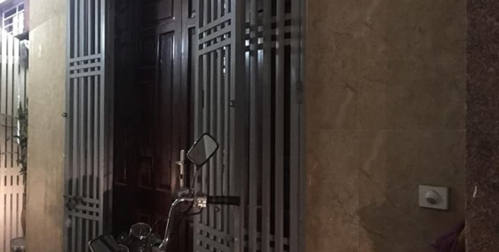 Bán nhà ngõ 88 Giáp Nhị giá 800 triệu, 40m2, ở được luôn