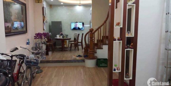 Nhà phố Trương Định 32m 5 tầng MT 3m,  xây dựng năm 2018 Chủ nhà mua biệt thự nê