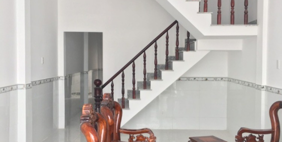 Nhà mới xây giá rẻ cho khách ở hoặc đầu tư ,sổ hồng riêng .