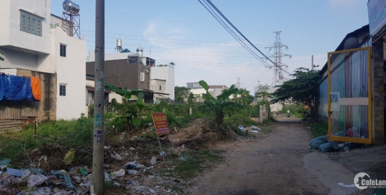 Bán gấp Nhà nát đường Vườn Thơm tại Bình Chánh, SHR, 750TR