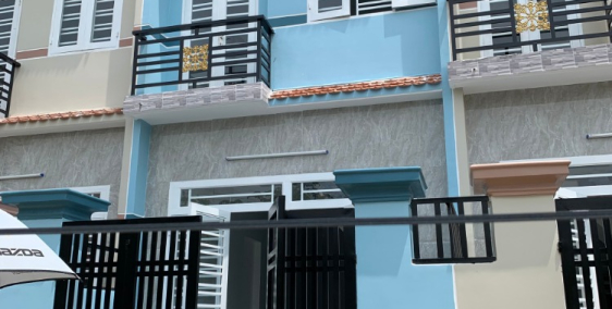 BÁN NHÀ 2 TẦNG KHU VỰC HỐC MÔN