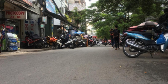 Nhà bán khu phố tây Bùi Viện, 56m2, hẻm 4m, giá 10 tỷ.