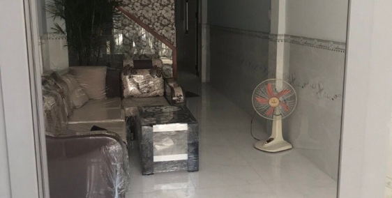 CẦN BÁN NHÀ GÓC 2 MẶT TIỀN ĐƯỜNG LÒ SIÊU ( ĐỐI DIỆN TRƯỜNG THCS HẬU GIANG)