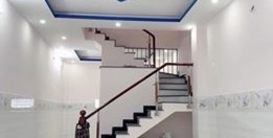 Cần tiền gấp , nên cần bán nhà hẻm vườn lài, an phú đông, quận 12. SHR,