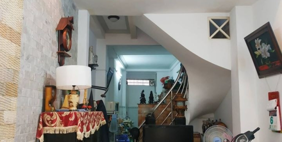 Bán nhà nguyễn Đình chiểu, phường 4, quận Phú Nhuận. 3x15m, hẻm 3 mét.