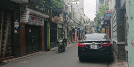 Bán nhà đường Trương Hoàng Thanh  đường nội Bộ Khu k300 phường 12- quận Tân Binh