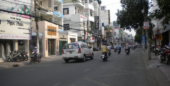 BÁN GẤP NHÀ 4 LẦU 2 MT ĐƯỜNG NHỰA 20M,  NGAY VINCOM THỦ ĐỨC- VÕ VĂN NGÂN.SHR