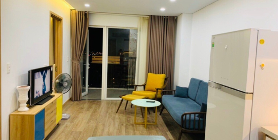 căn hộ f hom cho thuê 2 phòng ngủ,giá tốt 720 đô ,cam kết phòng đẹp,tần 21 và 18