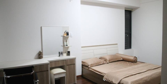 Cho thuê gấp căn 97m2, 3PN 13 triệu/ tháng nội thất cơ bản , bao quản lý còn lại