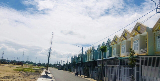 Đáo hạn ngân hàng bán gấp lô đất ở mặt tiền Quốc Lộ 50, DT 82m2 giá 860tr TL,