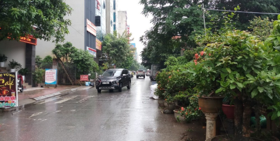 Cần bán 82,5m2 đất đấu giá Vạn Phúc, Hà Đông, dãy D, sổ đỏ.