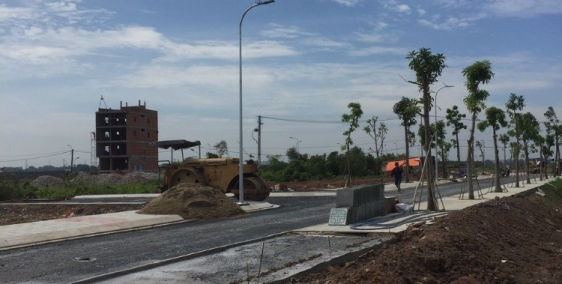 Cần tiền bán miếng đất cần bán, hợp cho thuê trọ & kinh doanh - lh 093.89.18196