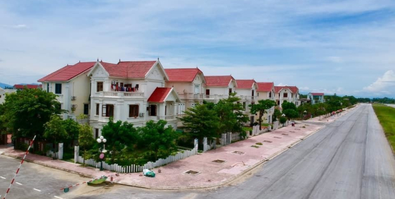 Đất mặt tiền biển thổ cư liền kề Vinpearl sổ hồng lâu dài - Giai đoạn đầu