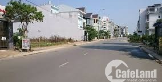 Gia đình đi nước ngoài bán đất MT tỉnh lộ 15, diện tích 246,6m2 SHR giá 1 tỷ 8