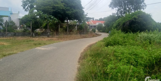 ĐẤT THỔ CƯ GẦN NGÃ BA CÂY TRÔM MỸ KHÁNH-QL 22, GẦN CHỢ,GIÁ 890TRIỆU.sổ hồng