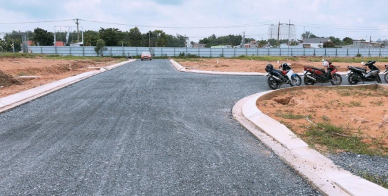 Đất nền TT Long Thành, phía sau Công Viên 3A, giá 13triệu/m2, DT 100m2,thổ 100%.