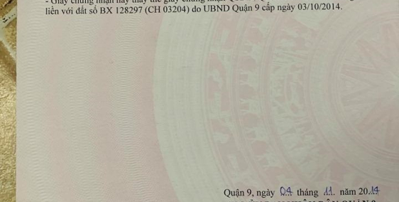 bán lô đất góc 6x12 quận 9,shr,giá 3,3 tỷ,còn tl