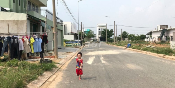 SANG NHƯỢNG LÔ ĐẤT KDC TÊN LỬA 2,SHR,GẦN SIÊU THỊ