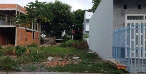 Cần bán gấp lô đất mặt tiền  đường Nguyễn Cửu Vân,P4,TP.Tân An.