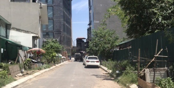 Cần bán lô đất 270m2 mặt đường Mương hóa Thụy Khuê gần Sun Grand city 175tr/m2 L