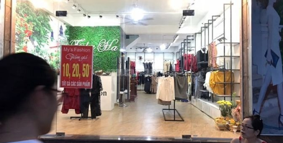 Cho thuê cửa hàng phố Tô Hiệu, Hà Đông, 90m2, vỉa hè rộng, 16 triệu.