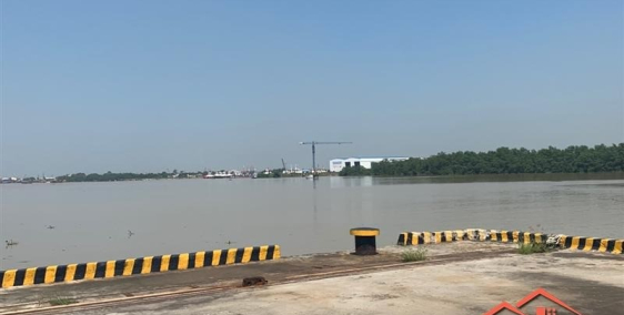 Cho thuê đất hoặc nhà xưởng 1,6ha mặt đường Hùng Vương đối diện Camela Resort