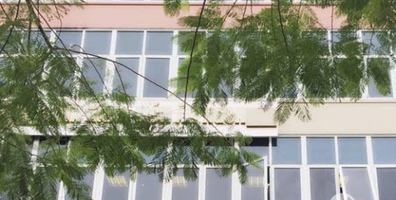 Cho thuê MBKD mặt đường Nguyễn Khang 120m2, 5T, Mặt tiền 18m chỉ 80 triệu./.