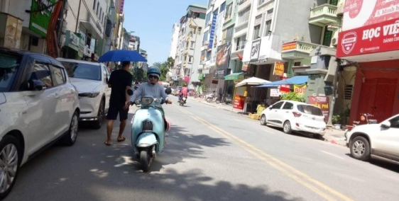 Cho thuê nhà mặt phố Trung Phụng, quận Đống Đa, Hà Nội