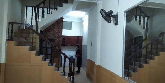 Cho Thuê Nhà Ngõ 127 Phố Hào Nam thích hợp hộ gia đình , ở ghép , CHDV....