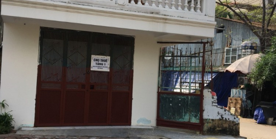 Cho thuê tầng 1mặt đường làm cửa hàng,văn phòng đường thông thoáng vỉa hè rộng.