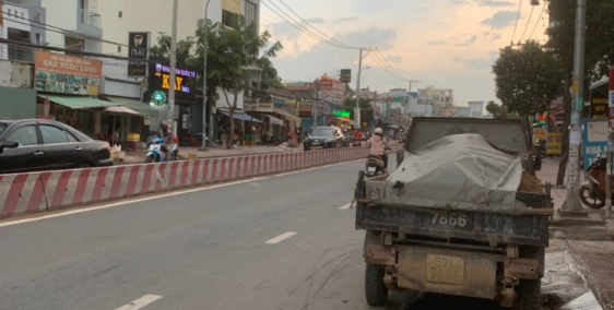 Cho thuê Khách sạn căn hộ dịch vụ Mặt tiền Huỳnh Tấn Phát, phường Phú Thuận Q7