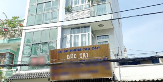 Cho thuê nhà nguyên căn 3 lầu mặt tiền đường Tám Danh Phường 4 Quận 8