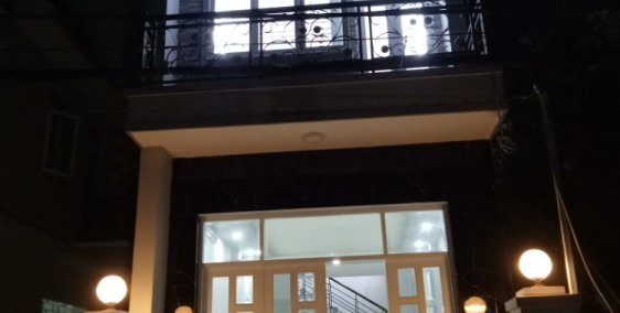 Cho thuê nhà nguyên căn 01 trệt + 01 lầu