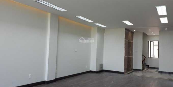 Tôi cần cho thuê mặt bằng làm văn phòng, hầm + trệt + lầu 1, DTSD: 250m2, thủ ức