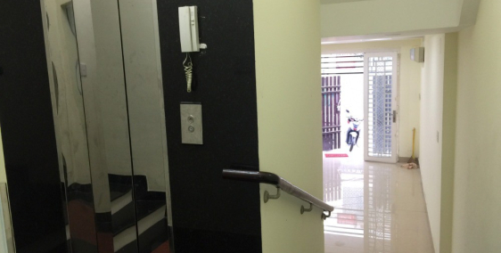 Nhà Phạm Viết Chánh 4.5x20m 3L, 6PN, Full Máy lạnh Thang máy gía 36Tr/tháng