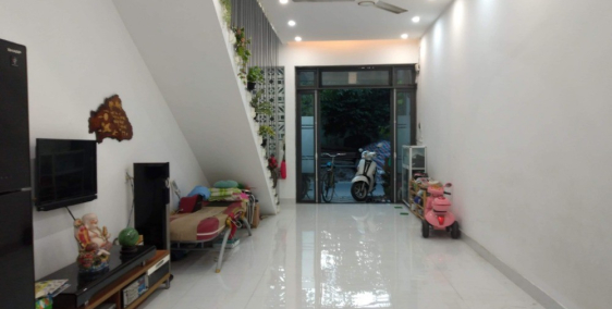 Cho thuê 2 căn nhà ở Hải Châu Và Sơn Trà, nhà đẹp, giá rẻ.