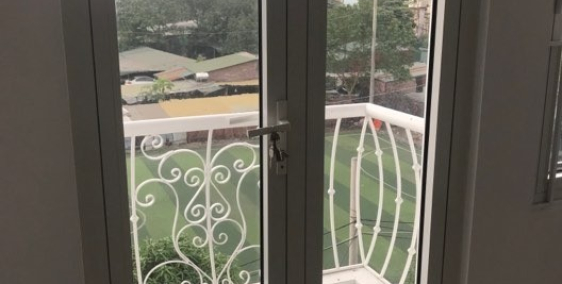 Cho thuê nhà Định Công, DT 74x5 tầng, giá 40tr/th