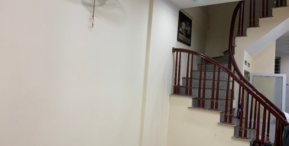 Cho thuê nhà riêng 4 trong ngõ phố Đại Từ