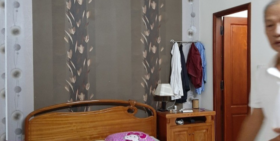 Cho thuê nhà 3T gần đường Phạm Văn Đồng 3PN,full nội thất,có hồ cá,sân đậu ô tô