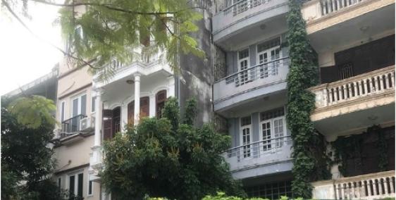 Cho thuê nhà phố Trích Sài, DT 95m, XD 65m x 5 tầng, giá 32tr/th