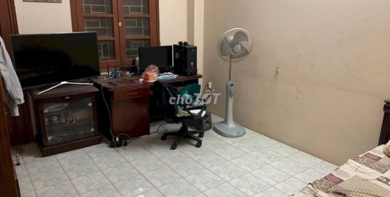 Bán căn hộ tập thể sổ đỏ chính chủ  65m2 nhà G, khu đô thị Đền Lừ 1, Hoàng Mai