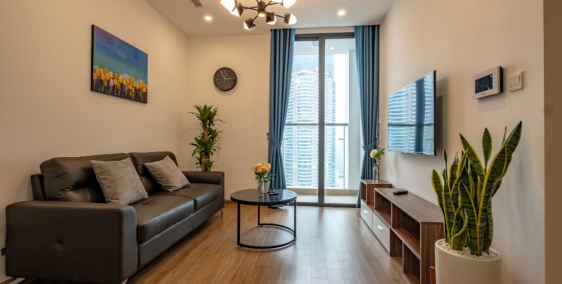 Bán gấp căn hộ 3PN, 2WC Eco Green City, giá 2 tỷ 700tr