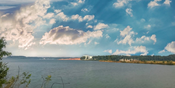 Bán lô đất ven hồ ĐẠI LẢI view 3 mặt hồ nước vị trí đẹp