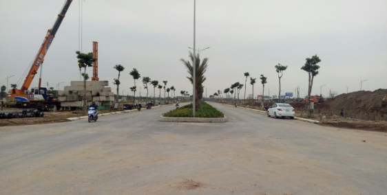 tôi cần bán lại lô đất 102m đối diện hồ điều hòa dự án new city phố nối hưng yên