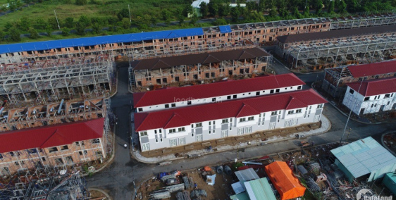 Bán nhà 1 trệt 1 lầu thuộc dự án First Home Bình Hòa hỗ trợ vay lên đến 20 năm.