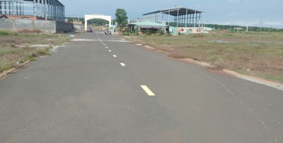 Chính chủ cần ra gấp lô đất mặt tiền ngay trong khu công nghiệp