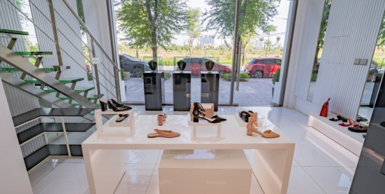 Bán nhà mặt phố Vạn Phúc, quận Hà Đông, sổ đỏ chính chủ, kinh doanh tốt