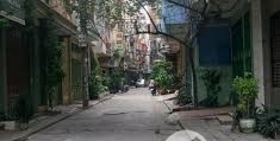 Mặt phố Nguyễn Văn Cừ, Long Biên giá 130 tỷ, 900m2, MT 11m